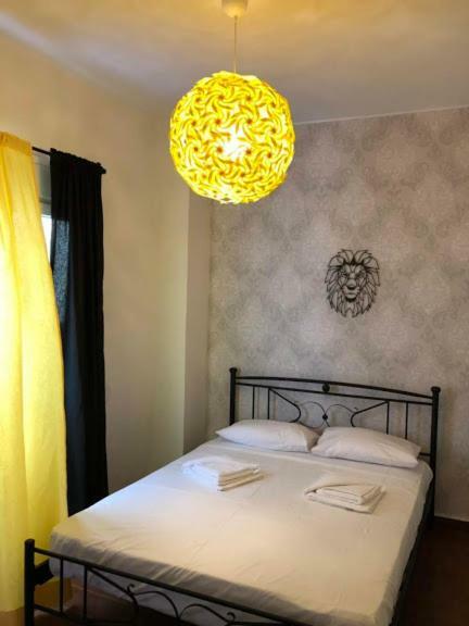 Coco Deluxe Apartment City Center Of Heraklion Exteriör bild
